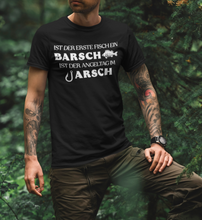 Lade das Bild in den Galerie-Viewer, Ist der erste Fisch ein Barsch T-Shirt